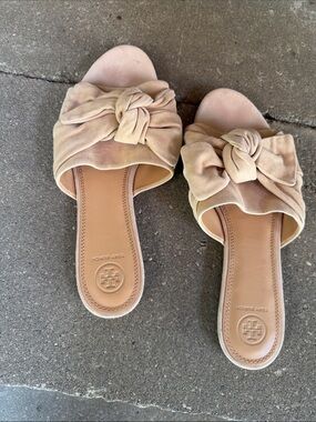 Tory Burch Suede Bow Sandals Beige